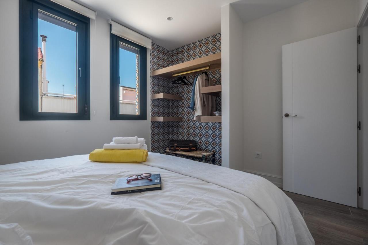 Wello Apartments Sevilla Bagian luar foto
