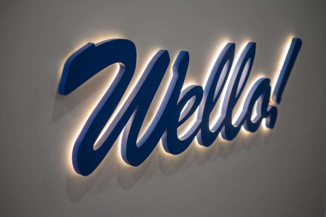 Wello Apartments Sevilla Bagian luar foto