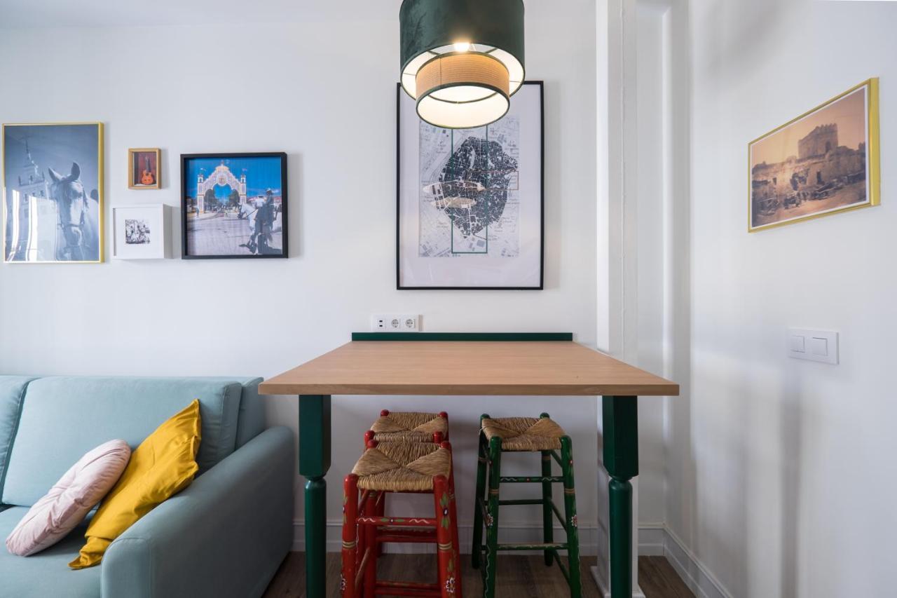 Wello Apartments Sevilla Bagian luar foto